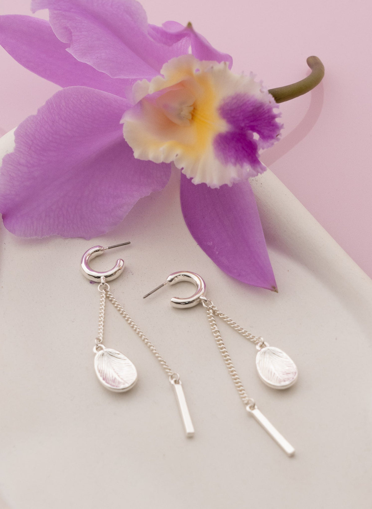 Aretes Pétalo Cadena Plata