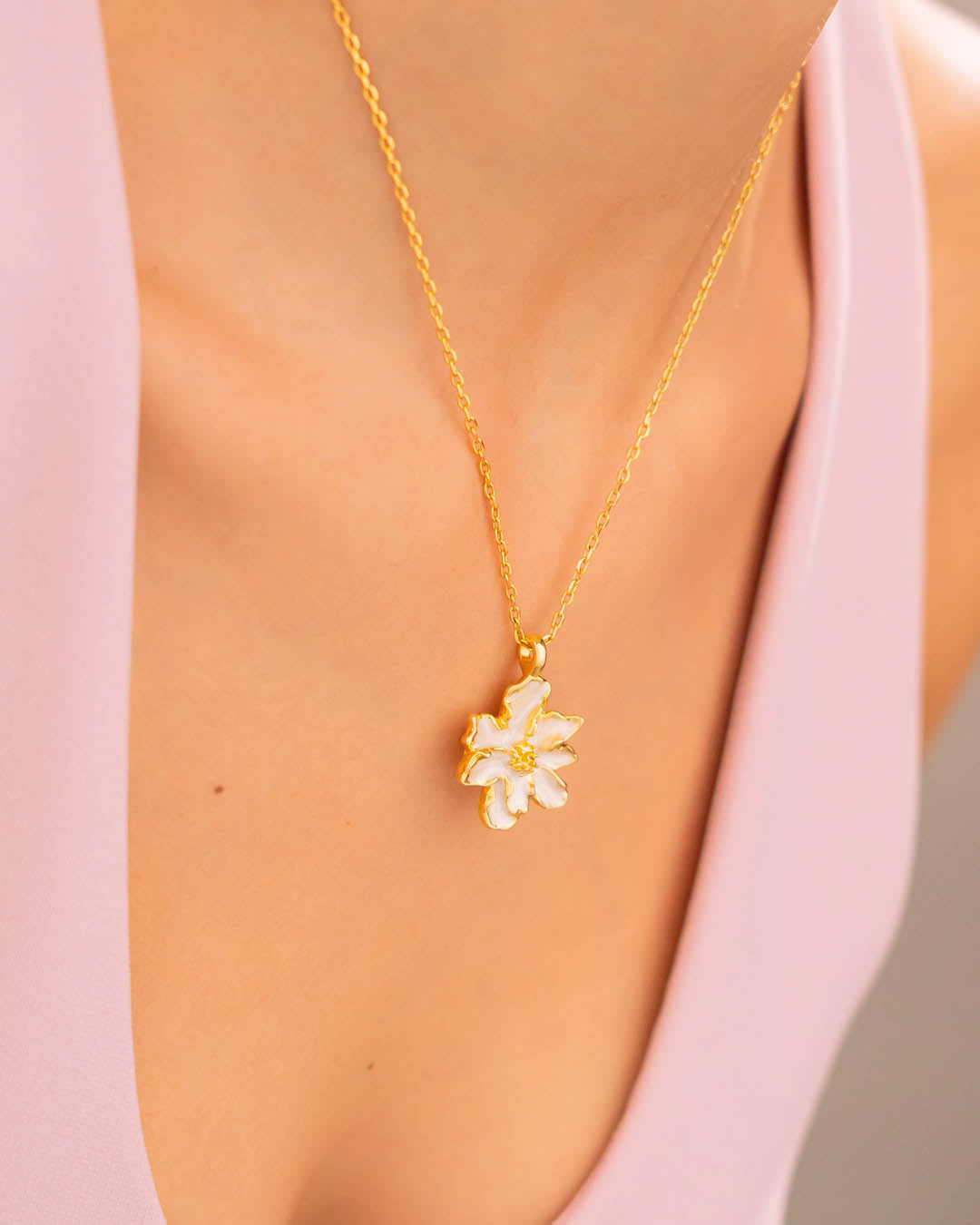 Collar Maxi Flor Perlado