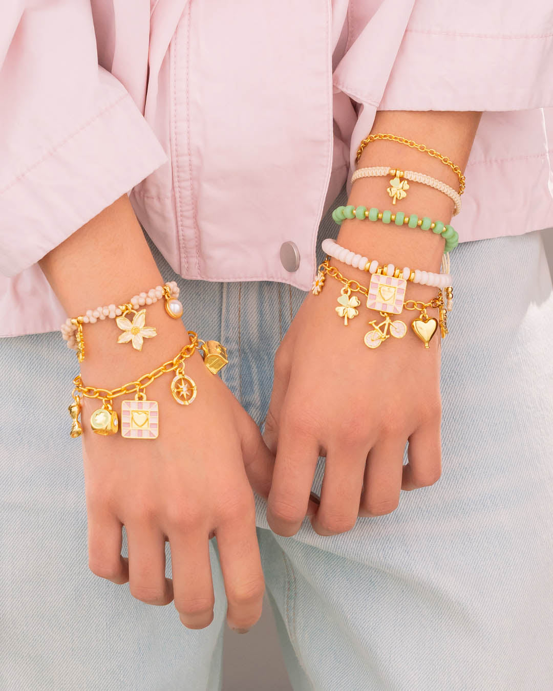 Set X4 Pulseras Suerte En El Juego