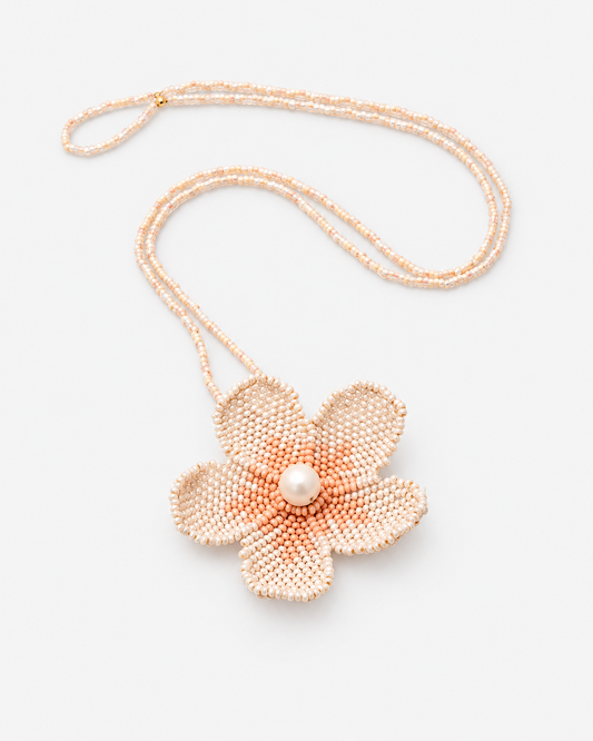 Collar Flor Tejida Beige + Aretes