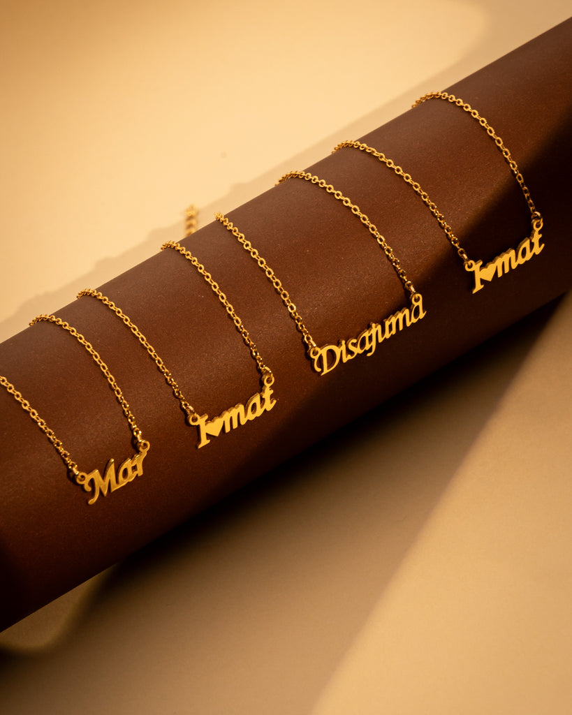 Collar de nombre personalizable