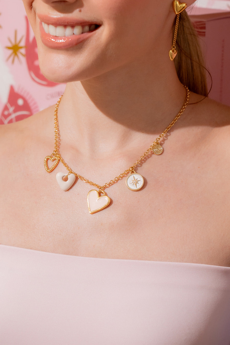 Collar Multicharms Corazones Nude + Aretes