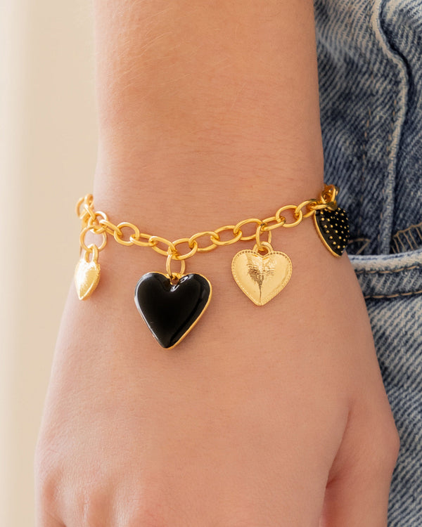 Pulsera Multicharms Corazones + Aretes