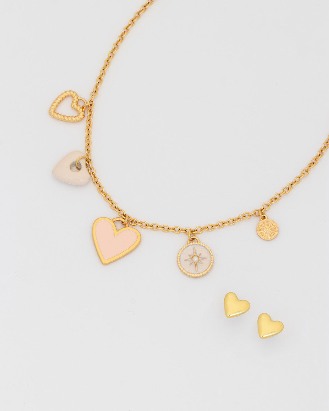 Collar Multicharms Corazones Nude + Aretes