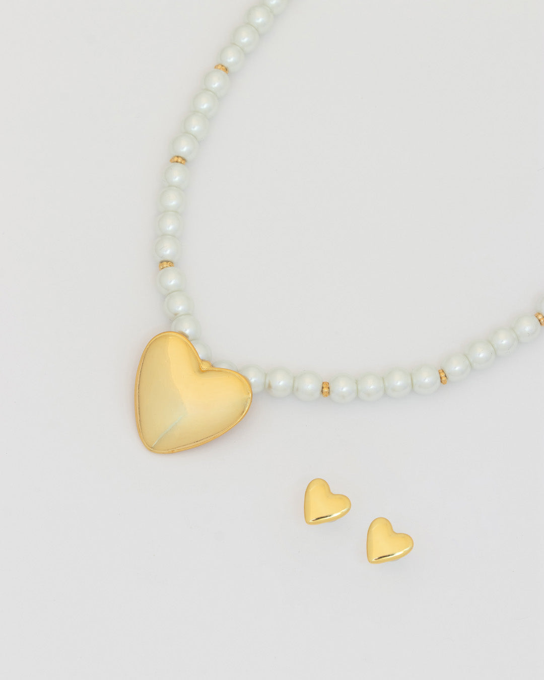 Collar Perla Maxi Corazón + Aretes