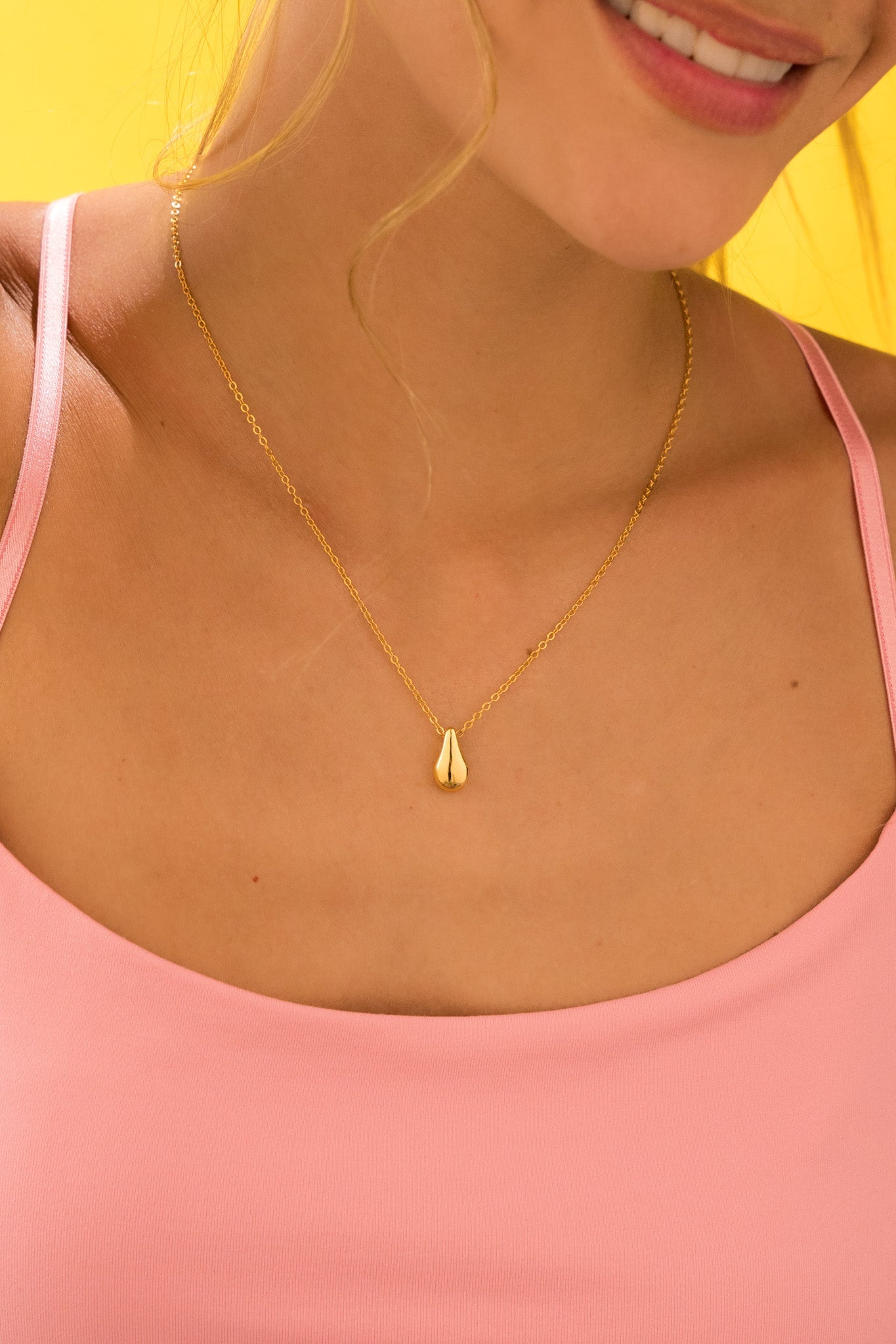 Set Collar + Aretes Gota