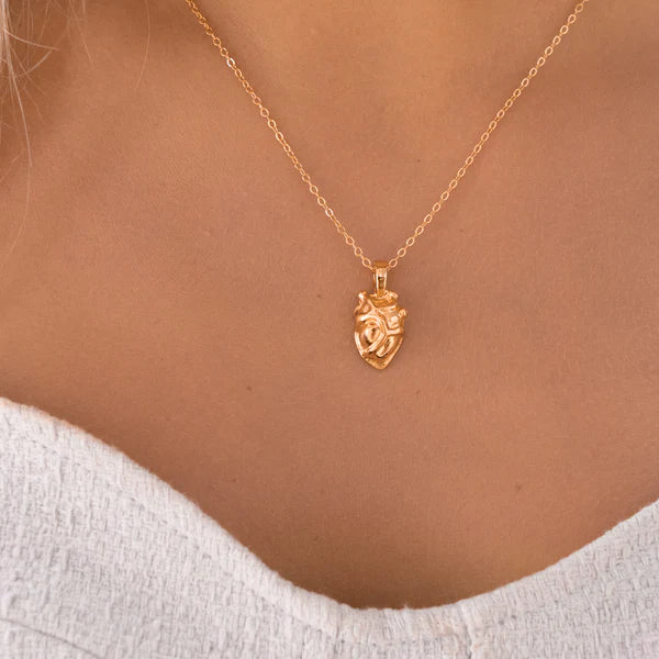 Cadena Corazón Anatómico dorado