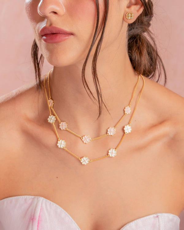 Set Collar Made Of Luck + Aretes Trebol AVEMARÍA X TERS