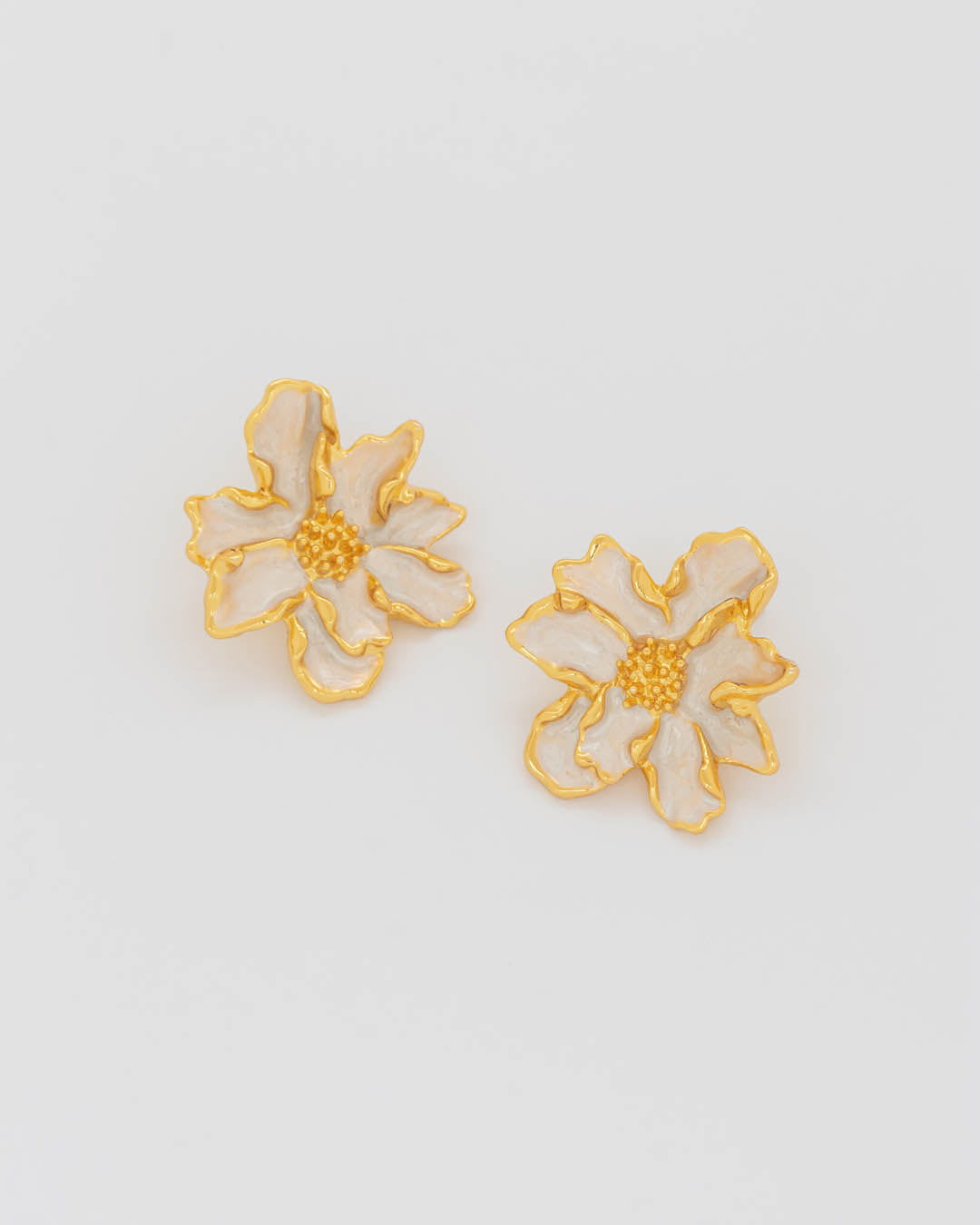 Arete Maxi Flor Perlado