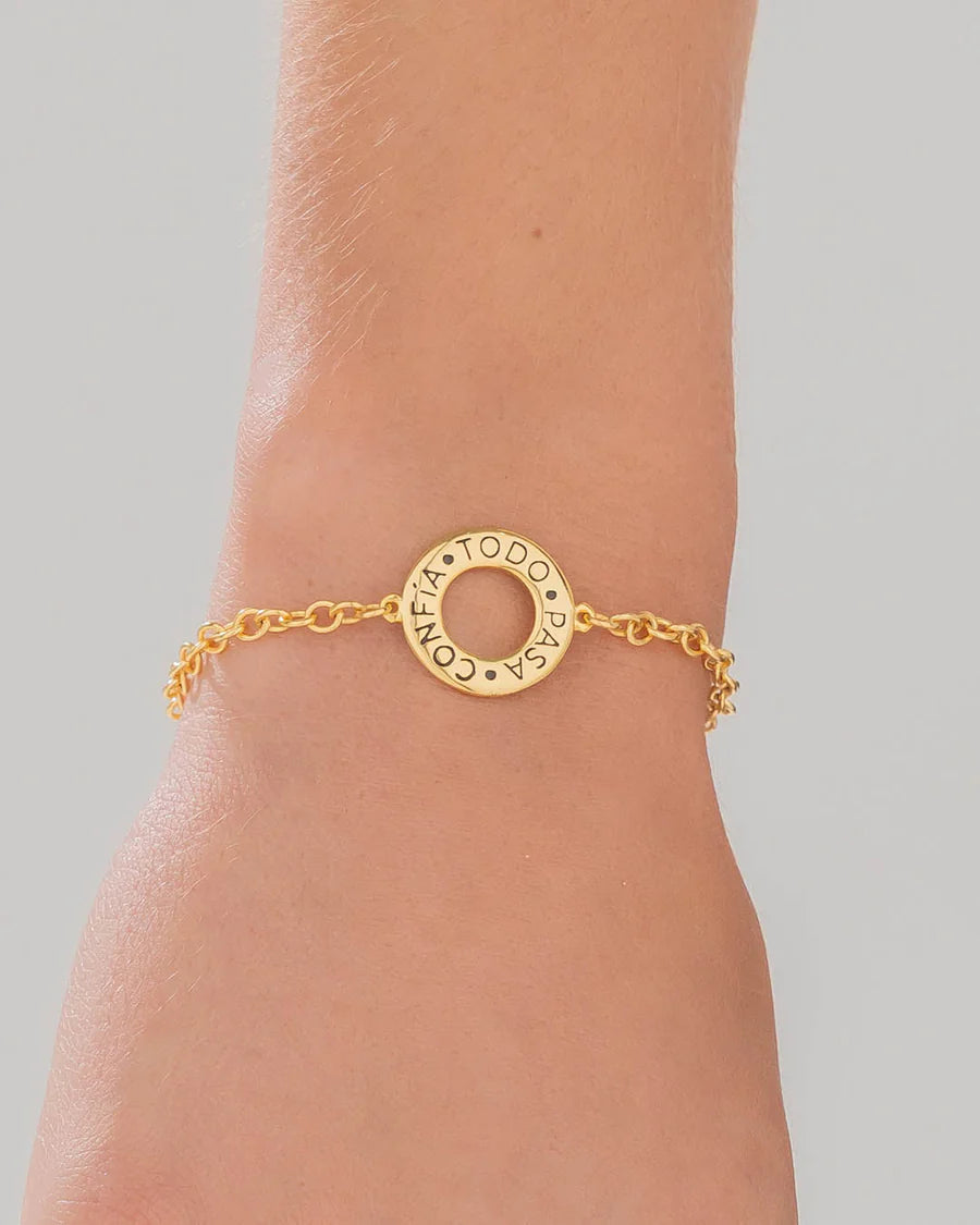 Pulsera "todo pasa, confia"