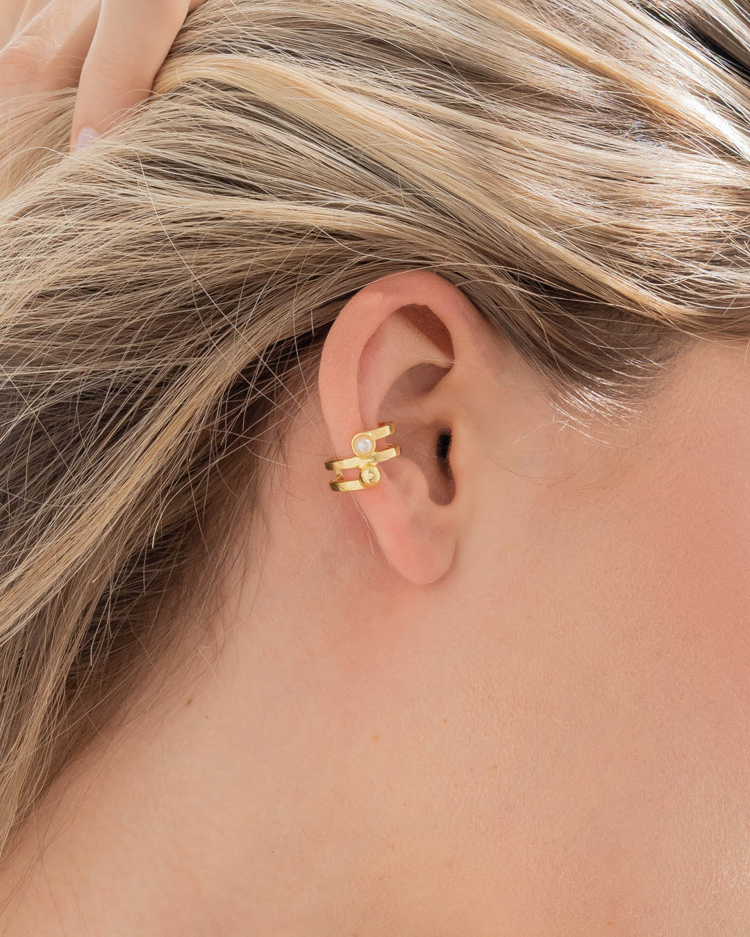 Earcuff Perla Oro