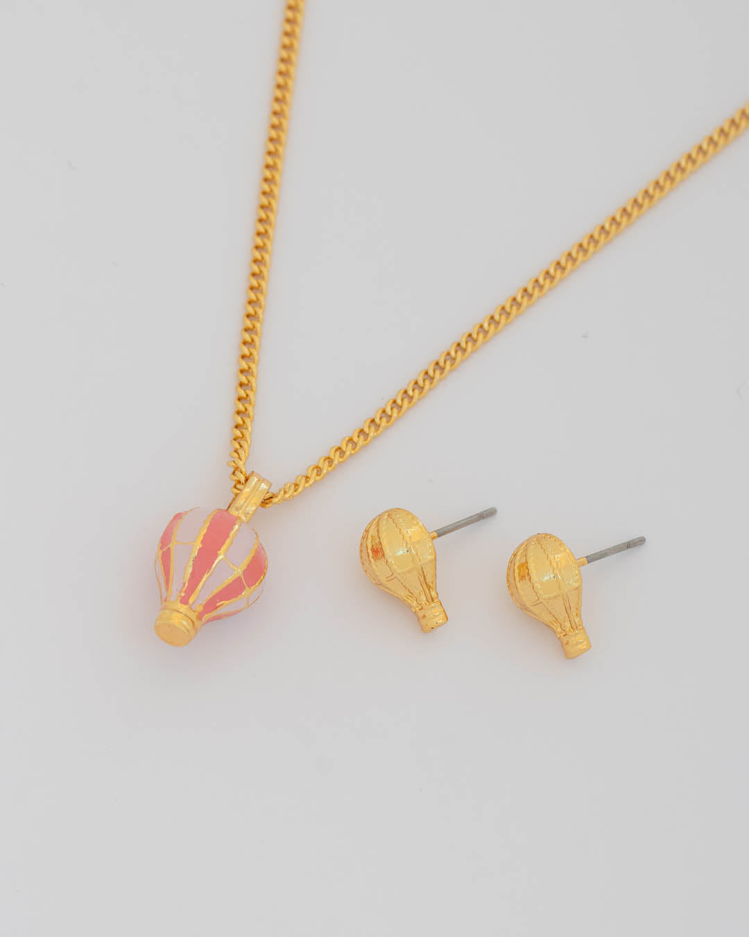 Collar + Aretes Globo