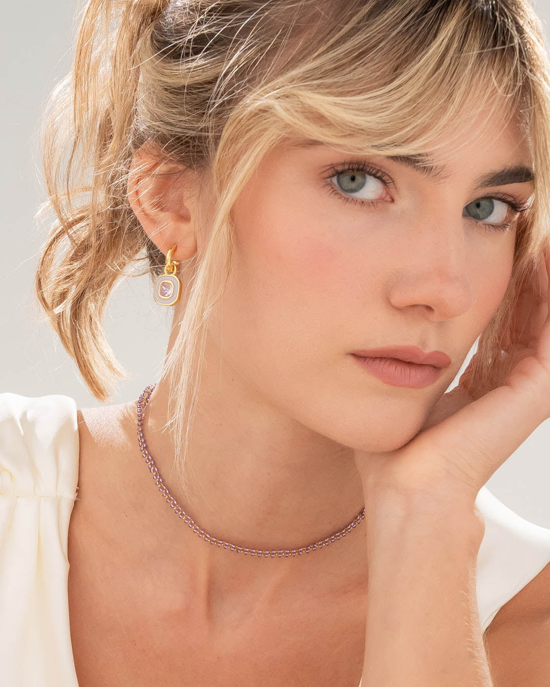 Choker Tejido Lila Translúcido + Aretes