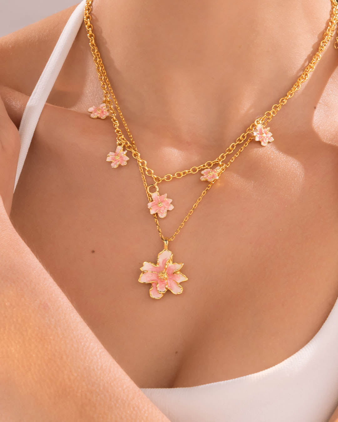 Collar Multichars Mini Flores Rosa