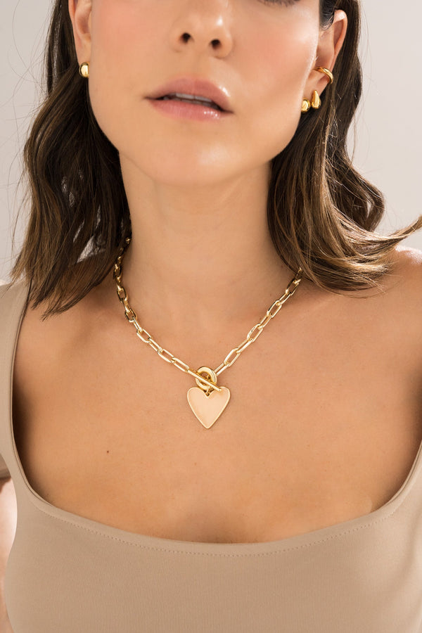 Collar Broche Corazón + Aretes